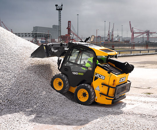 Аренда минипогрузчика в Кувандыке и Оренбургской области