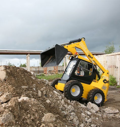 Преимущества маленького погрузчика в Кувандыке